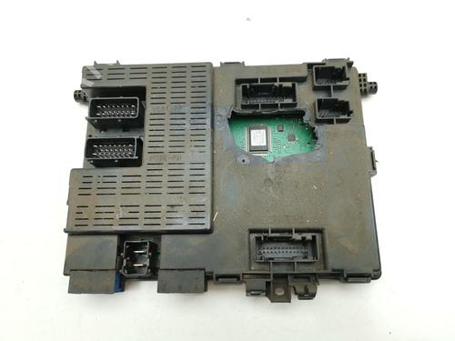Used Fuse box PEUGEOT 406 (8B) 2.0 HDI 90 (90 hp) 28997513