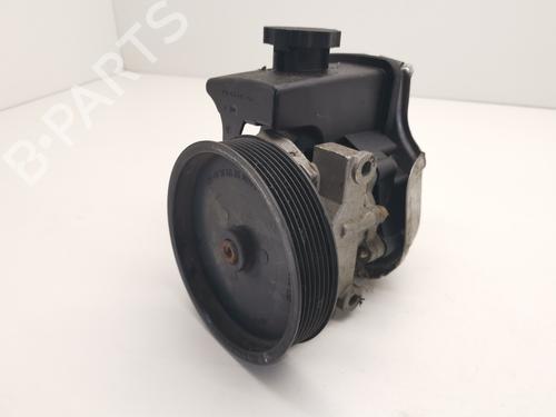 Pompe de direction assistée MERCEDES-BENZ C-CLASS (W203) C 220 CDI (203.006) (136 hp) 28991596