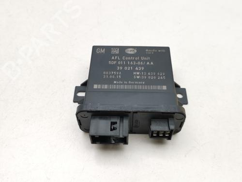 Used Electronic module Electronic module OPEL INSIGNIA A (G09) 1.6 CDTi (68) (136 hp) 39612083 39612083