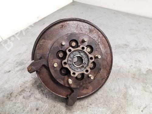 Achsschenkel rechts vorne für OPEL FRONTERA B (U99) 2.2 DTI (6B_ZC, 6B_VF, 6B_66, 6B_76) (116 hp) 31014821