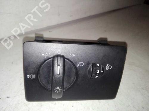 Used Headlight switch FORD FOCUS II Saloon (DB_, FCH, DH) [2005-2025]  28981802