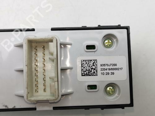 Left front window switch KIA CEED Sportswagon (CD) 1.6 CRDi 136 | BP39445888I27 - Image 2