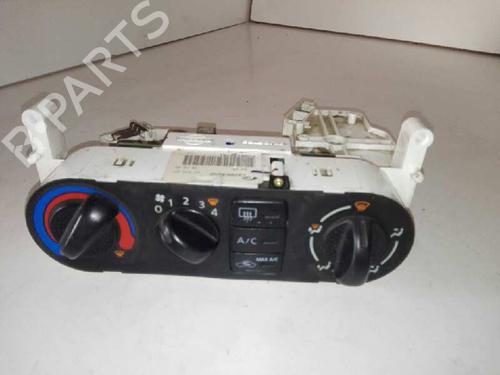 Used Climate control NISSAN TERRANO II (R20) 2.7 TDi 4WD (125 hp) 28984072