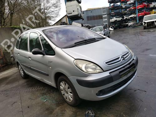 Fuse box CITROËN XSARA PICASSO (N68) 1.6 HDi | BP28983123E1