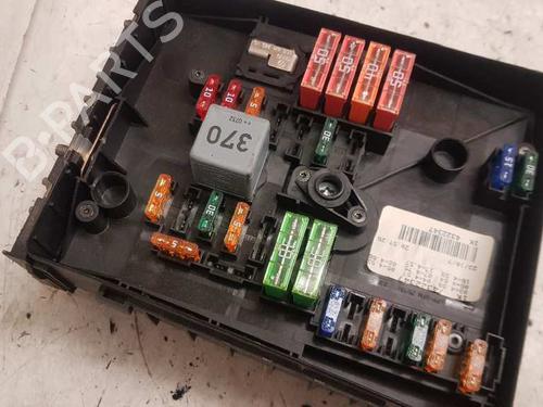 Used Fuse box VW JETTA III (1K2) 1.9 TDI (105 hp) 28988130