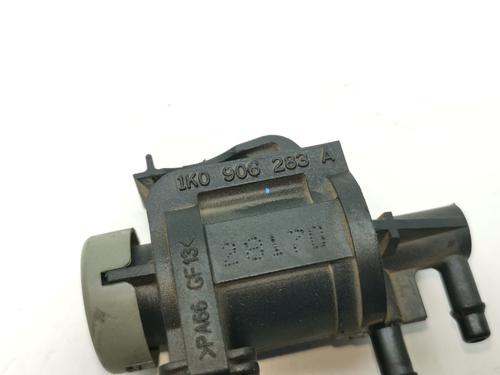 Electronic sensor AUDI Q7 (4LB) 4.2 TDI quattro | BP39445700M84 - Image 2