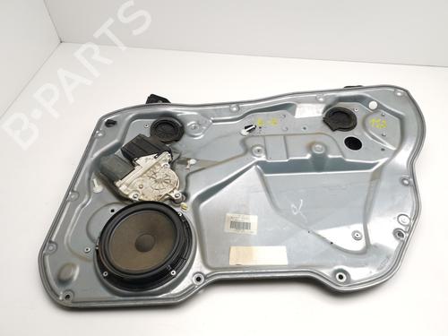 Rudehejsemekanisme Højre foran SEAT CORDOBA (6L2) 1.9 TDI (100 hp) 28999165