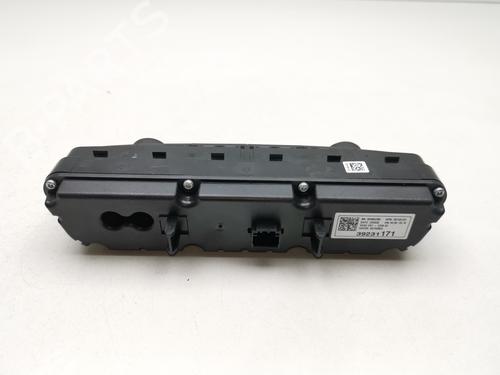 Climate control OPEL CORSA F (P2JO) | BP31813338I5