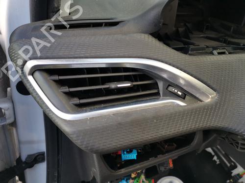 Used Air vent PEUGEOT 208 I (CA_, CC_) 1.6 BlueHDi 100 (100 hp) 28977700