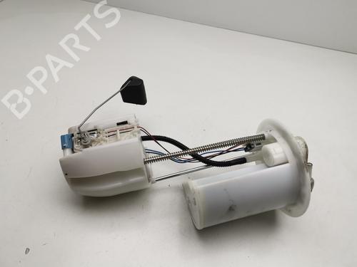 Używane Pompa paliwa TOYOTA YARIS (_P13_) 1.5 Hybrid (NHP130_, NHP130) (101 hp) 29810987