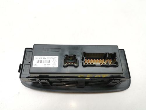 Left front window switch RENAULT KADJAR (HA_, HL_) 1.6 dCi 130 (HLA4) | BP39436925I27 - Image 4
