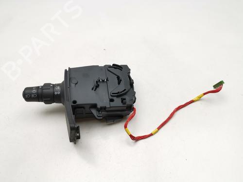 Used Headlight switch RENAULT KANGOO / GRAND KANGOO II (KW0/1_) 1.5 dCi 90 (KW05, KW08, KW0G, KW11) (90 hp) 28997939