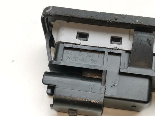 Tailgate handle PEUGEOT 208 I (CA_, CC_) 1.6 HDi | BP28977756C132 