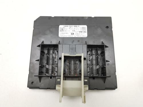 BP32865910M83 main image