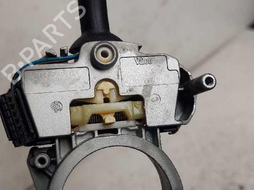 Steering column stalk MERCEDES-BENZ C-CLASS (W203) C 220 CDI (203.008) | BP28987665I23 