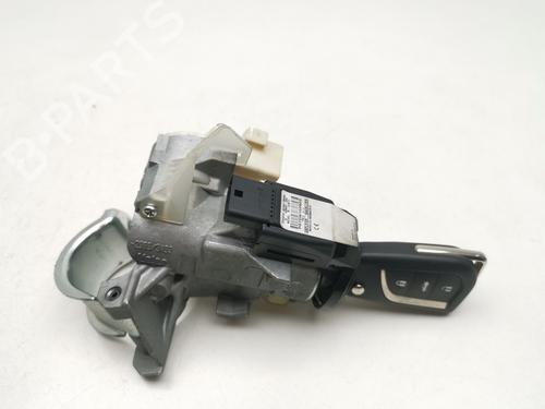 Used Electronic module TOYOTA AVENSIS Saloon (_T27_) 2.0 D-4D (ADT270_, ADT270R) (124 hp) 31686339