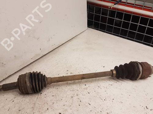 Used Left front driveshaft TOYOTA AYGO (_B1_) 1.0 (KGB10_, KGB10R) (68 hp) 28988671