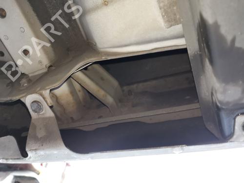 Used Rear bumper reinforcement TOYOTA AURIS (_E18_) 1.4 D-4D (NDE180_, NDE180R) (90 hp) 28988261