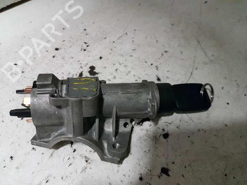 Module électronique AUDI A4 B5 (8D2) [1994-2001]  28982308