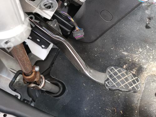 Used Break pedal Break pedal AUDI A4 Allroad B9 (8WH, 8WJ) 2.0 TDI quattro (150 hp) 40216305 40216305