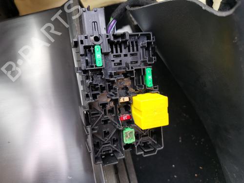 Used Fuse box Fuse box CITROËN C3 AIRCROSS II (2R_, 2C_) 1.5 BlueHDi 110 (110 hp) 40217574 40217574