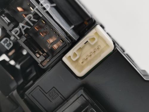 Hovedlysbryter TOYOTA YARIS (_P13_) 1.5 Hybrid (NHP130_, NHP130) | BP29810968I24