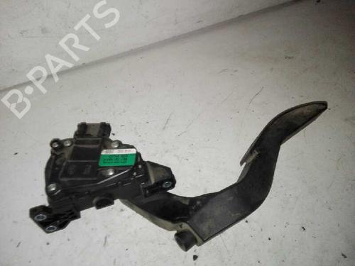 Used Pedal AUDI A4 B7 (8EC) 2.0 TDI 16V (140 hp) 28990212