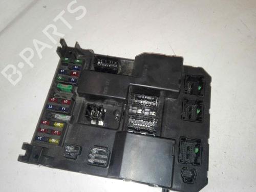 Sikringsdåse PEUGEOT 307 Break (3E) [2002-2009]  28997995