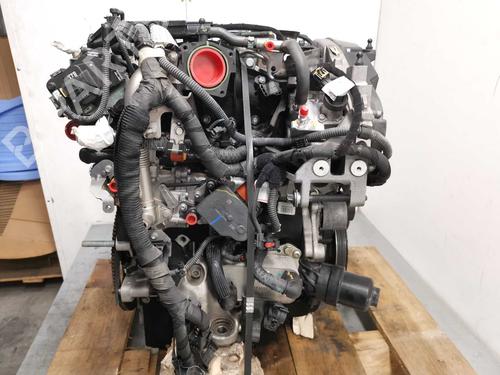 engine-alfa-romeo-giulia-952_-2015-39443648 main image