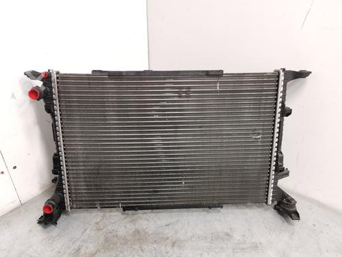 Radiatore acqua AUDI A4 B8 (8K2) [2007-2017]  31131793