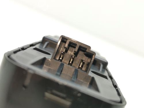 Left front window switch VOLVO XC60 I SUV (156) D4 AWD | BP39441225I27 - Image 2