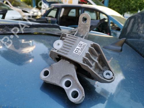 Used Engine mount OPEL ASTRA J Sports Tourer (P10) [2010-2015]  28981645