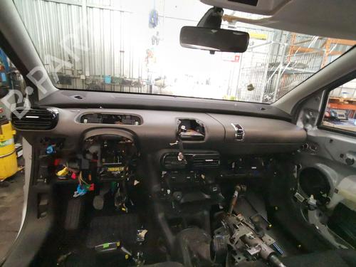 Used Dashboard Dashboard CITROËN C4 CACTUS 1.6 BlueHDi 100 (99 hp) 40217202 40217202