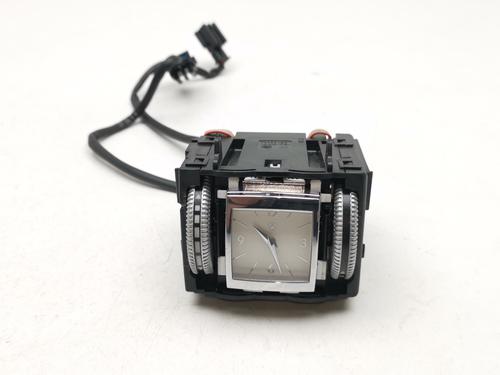 display-monitor-mercedes-benz-s-class-w221-v221-2005-2006-2007-2008-2009-2010-2011-2012-2013-39438008 main image