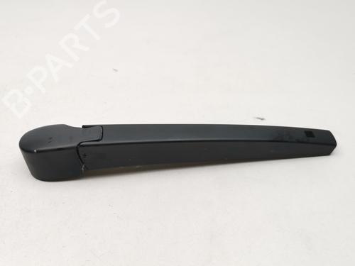 Used Rear windshield wiper arm Rear windshield wiper arm 39446020 39446020