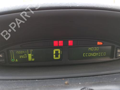 Fuse box CITROËN XSARA PICASSO (N68) 1.6 HDi | BP28983123E1