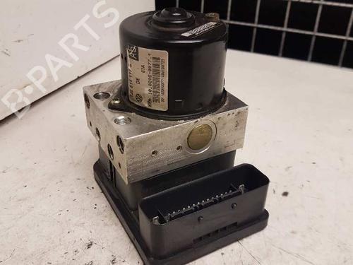 Used ABS pump SKODA OCTAVIA I (1U2) 1.9 TDI (90 hp) 28989296