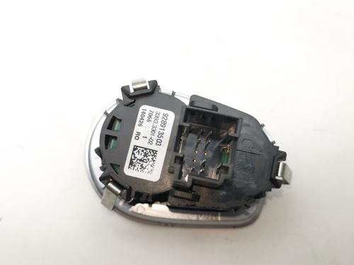 Switch BMW 2 Active Tourer (F45) 218 d | BP28980107I30 