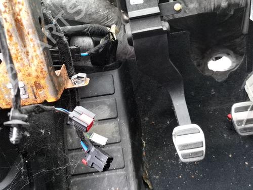 Used Clutch pedal Clutch pedal FORD FOCUS IV (HN) 1.5 EcoBlue (120 hp) 40217442 40217442