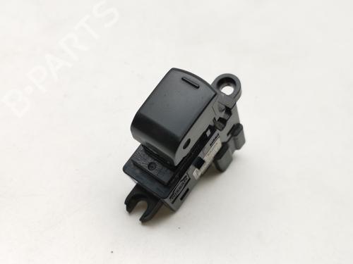 Used Right rear window switch Right rear window switch 39444513 39444513