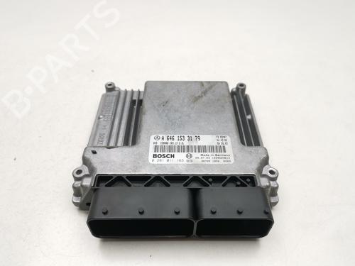 Used Engine control unit (ECU) MERCEDES-BENZ C-CLASS (W203) [2000-2007]  31591221