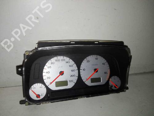 Used Instrument cluster VW GOLF III (1H1) [1989-2000]  28982361