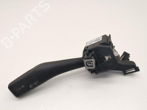 Steering column stalk SEAT LEON (1P1)  | BP28978581I23 