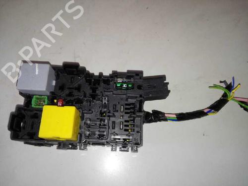 Used Fuse box PEUGEOT 208 I (CA_, CC_) [2012-2021]  28985116