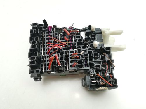 Fuse box VW GOLF ALLTRACK VII Variant (BA5, BV5) 2.0 TDI 4motion | BP37177496E1 - Image 2