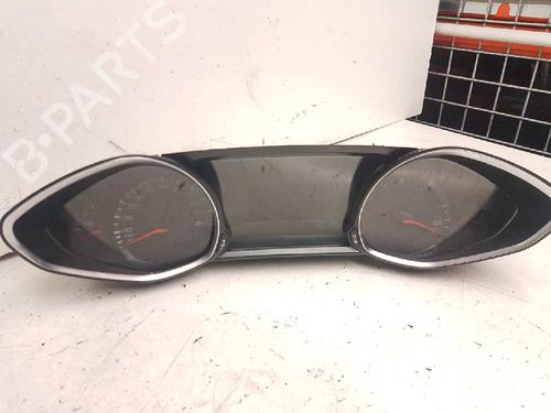 Used Instrument cluster PEUGEOT 308 II (LB_, LP_, LW_, LH_, L3_) [2013-2021]  28992814