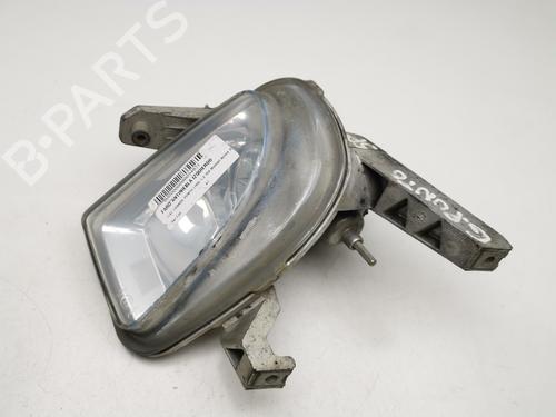 Used Left front fog light FIAT GRANDE PUNTO (199_) 1.3 D Multijet (75 hp) 28997189