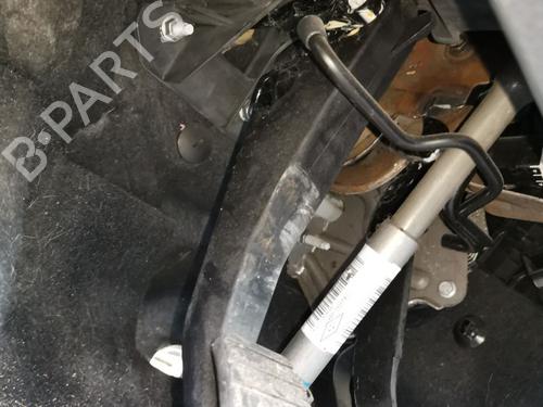 Used Clutch pedal DACIA SANDERO II [2012-2025]  28983249