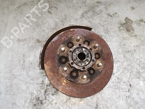 Used Right front steering knuckle NISSAN TERRANO II (R20) [1992-2007]  28988832