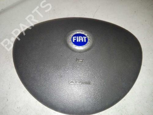 Used Driver airbag FIAT PUNTO Hatchback Van (188_) 1.2 60 (60 hp) 28998286